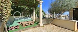 VIVIENDA CON TERRAZA, JARDÍN, SOLARIUM Y VISTAS AL MAR