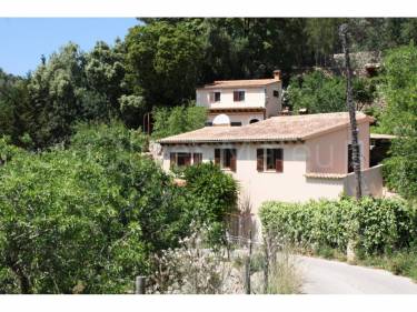 CASA EN ESPORLAS CON VISTAS ESPECTACULARES