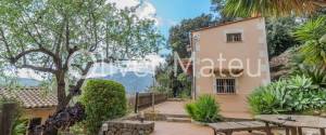 CASA EN ESPORLAS CON VISTAS ESPECTACULARES